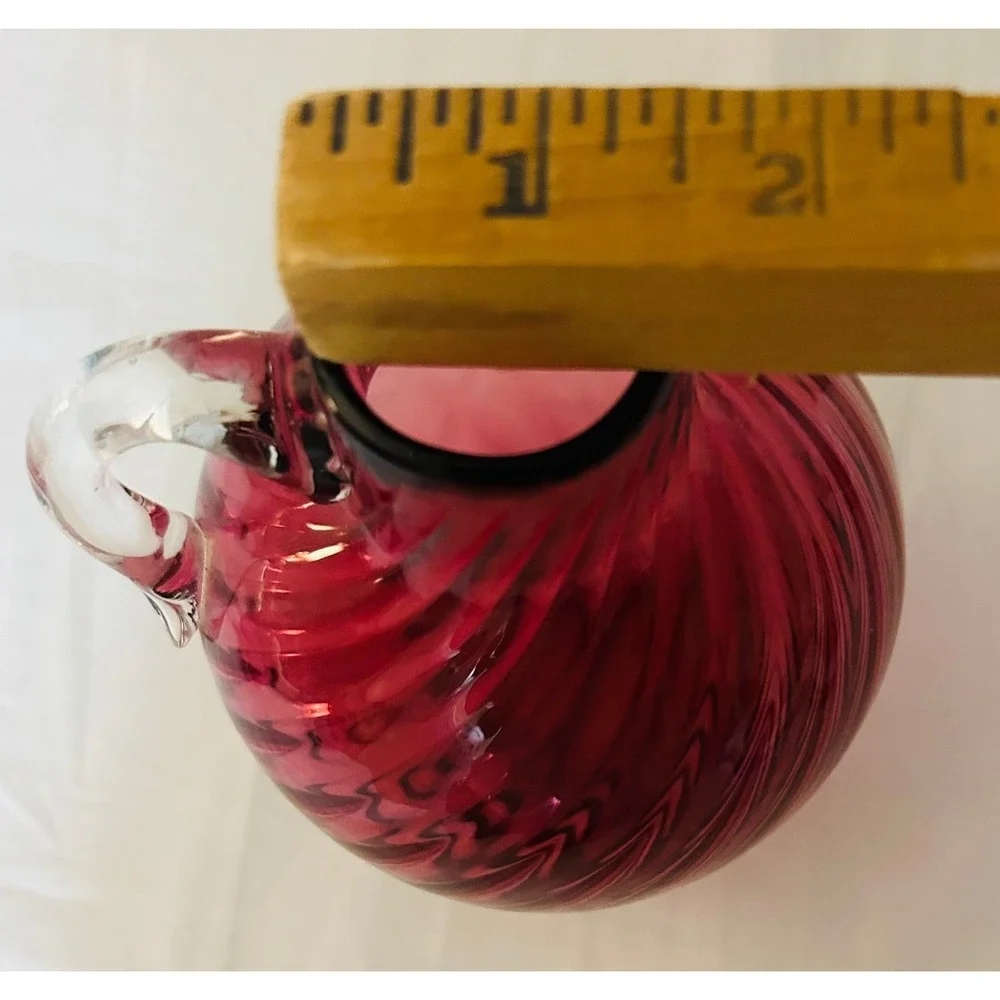 Unbranded Miniature Pitcher & Vase Set Unisex OS Cranberry Pink Good Art Glass